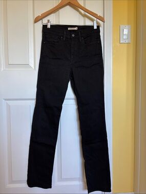 Levi’s 724 High Rise Straight Black Jeans